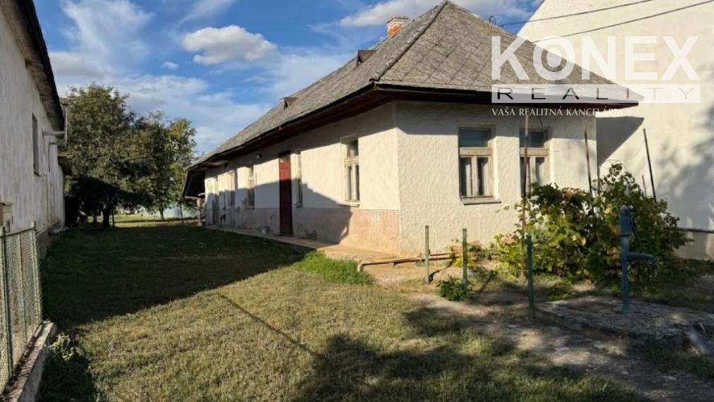 ID-4947 NA PREDAJ – Gazdovský rodinný dom len 11 km od Michaloviec