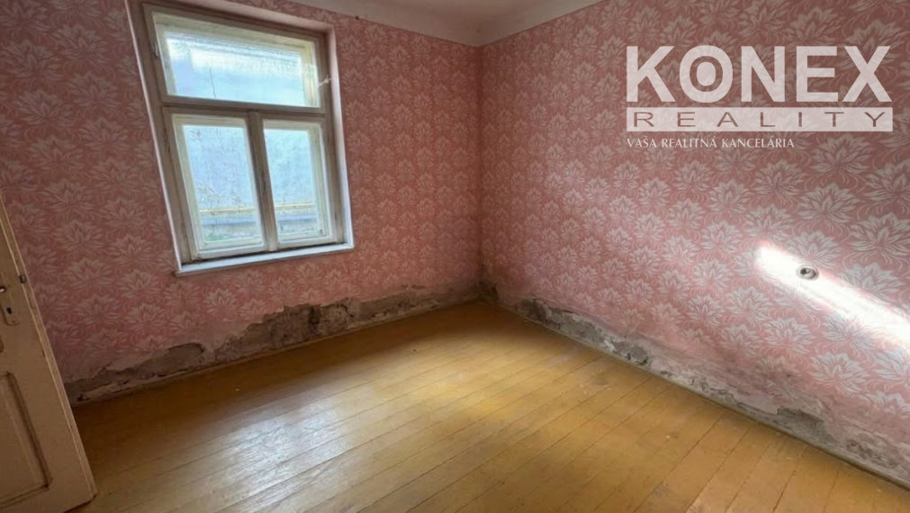 ID-4947 NA PREDAJ – Gazdovský rodinný dom v obci Palín
