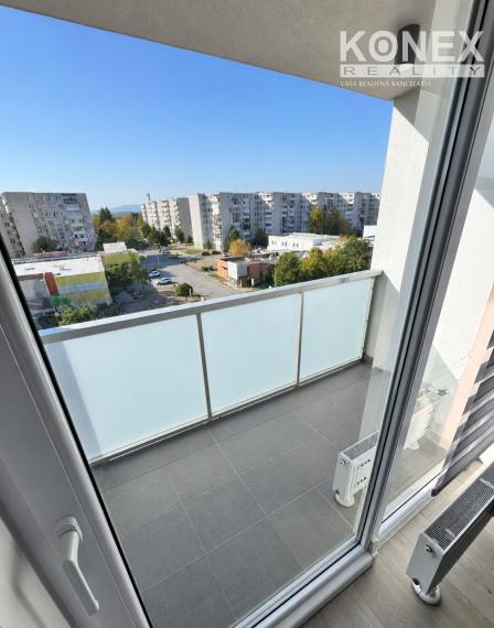 ID-4970 LUXUSNE REKONŠTRUOVANÝ 3-izbový byt TREBIŠOV - M. R. Štefánika