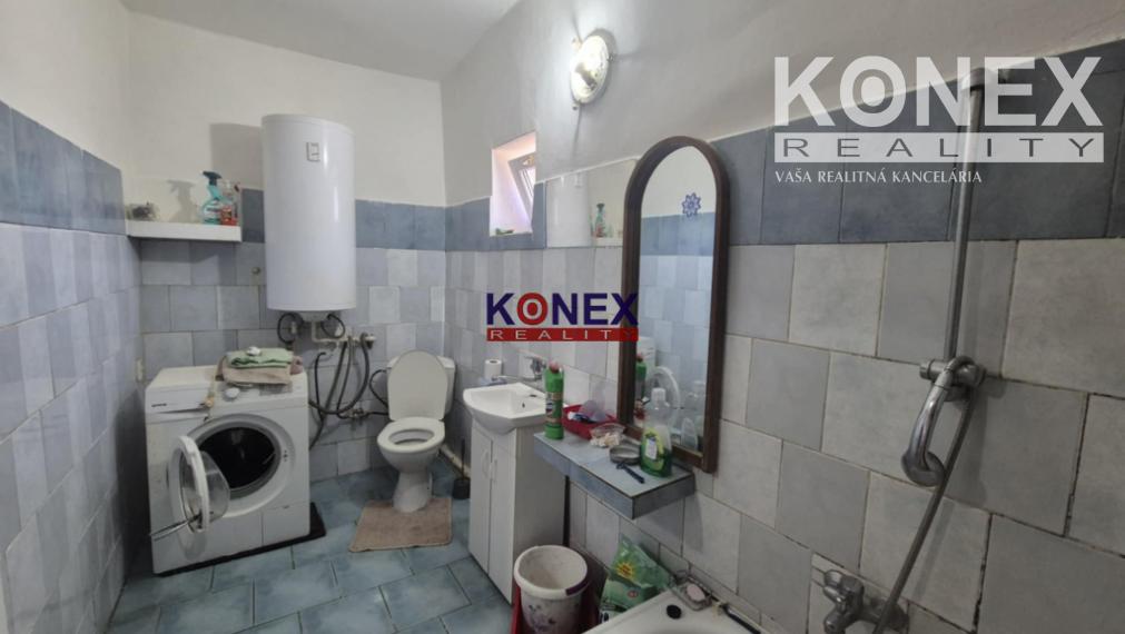 ID-4973 Pekný rodinný dom v meste VEĽKÉ KAPUŠANY – NA PREDAJ
