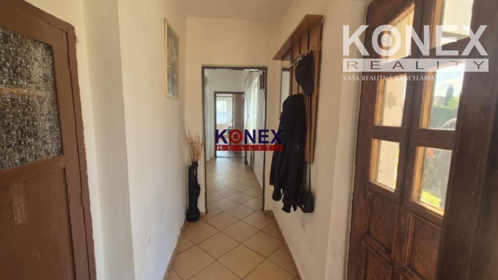 ID-4973 Pekný rodinný dom v meste VEĽKÉ KAPUŠANY – NA PREDAJ