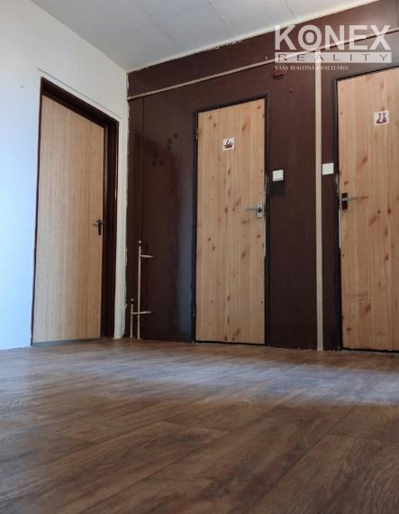 ID-4977 NA PREDAJ - PRIESTRANNÝ 3-IZBOVÝ BYT V SEČOVCIACH