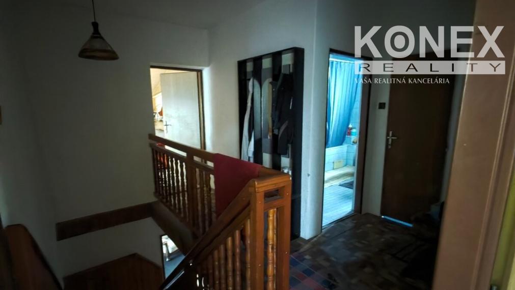 ID-4980 NA PREDAJ Priestranný rodinný dom v Humennom - KUDLOVCE
