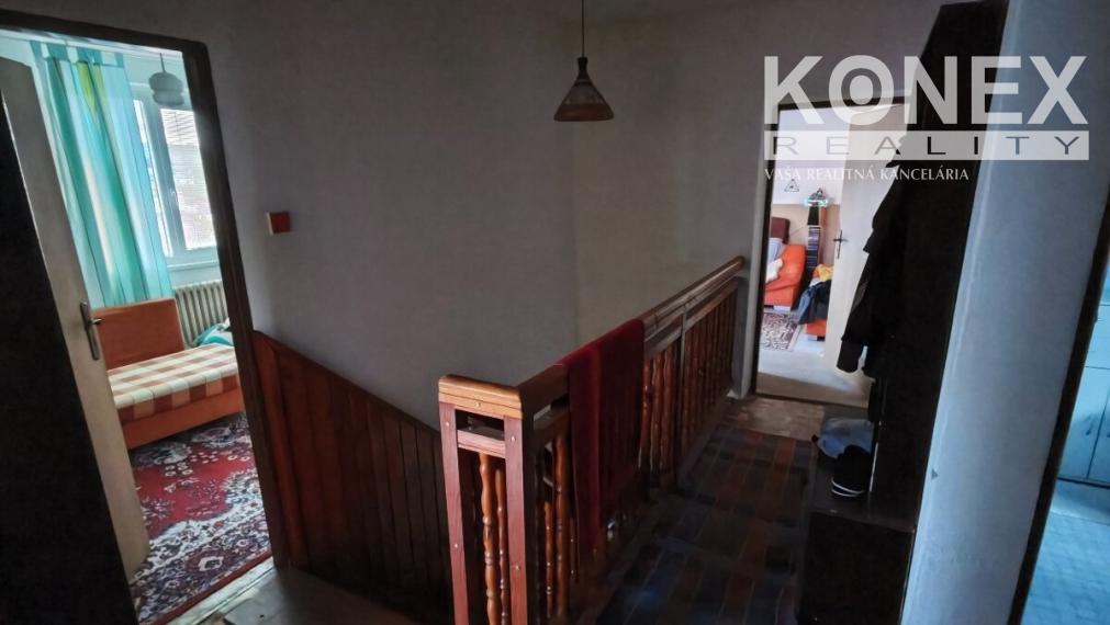 ID-4980 NA PREDAJ Priestranný rodinný dom v Humennom - KUDLOVCE