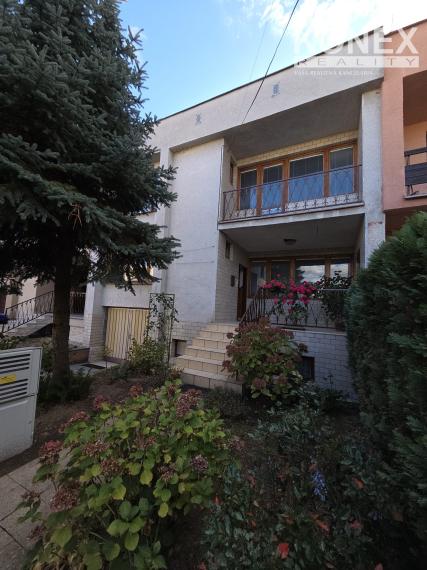 ID-4985 NA PREDAJ Rodinný dom pri jazierku Baňa - MICHALOVCE