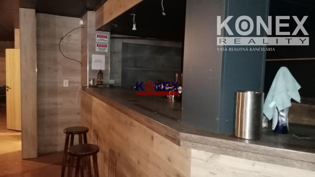 ID-4993 NA PRENÁJOM – obchodný priestor (bývalý bar) v Michalovciach