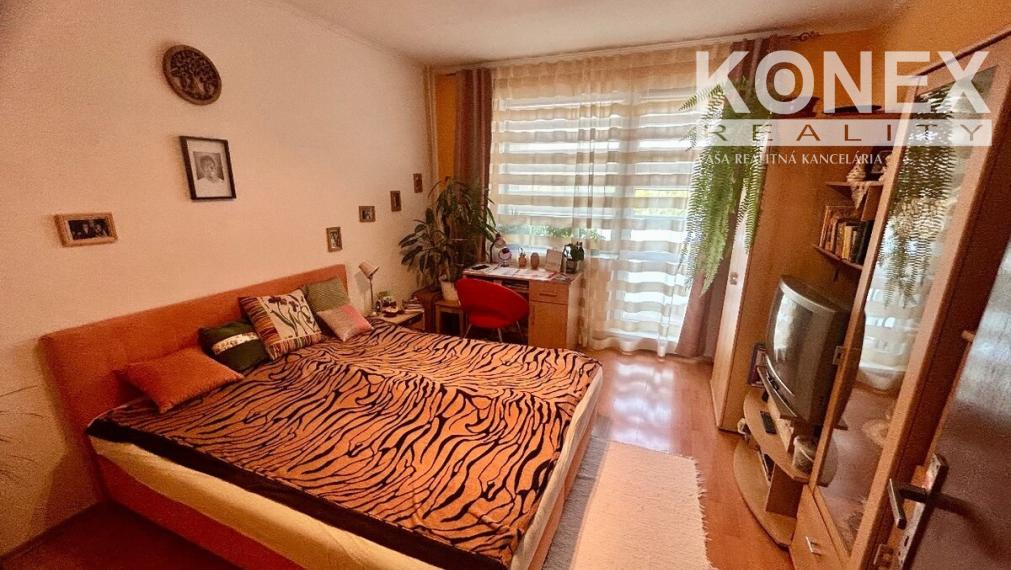 ID-4994 NA PREDAJ 2-izbový byt VEĽKÉ KAPUŠANY - Centrum