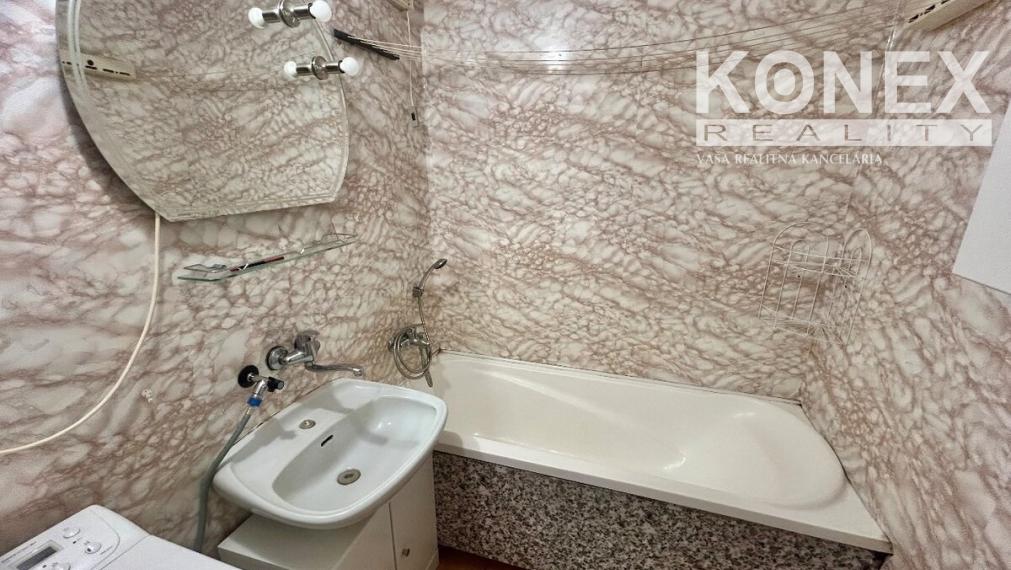 ID-4994 NA PREDAJ 2-izbový byt VEĽKÉ KAPUŠANY - Centrum