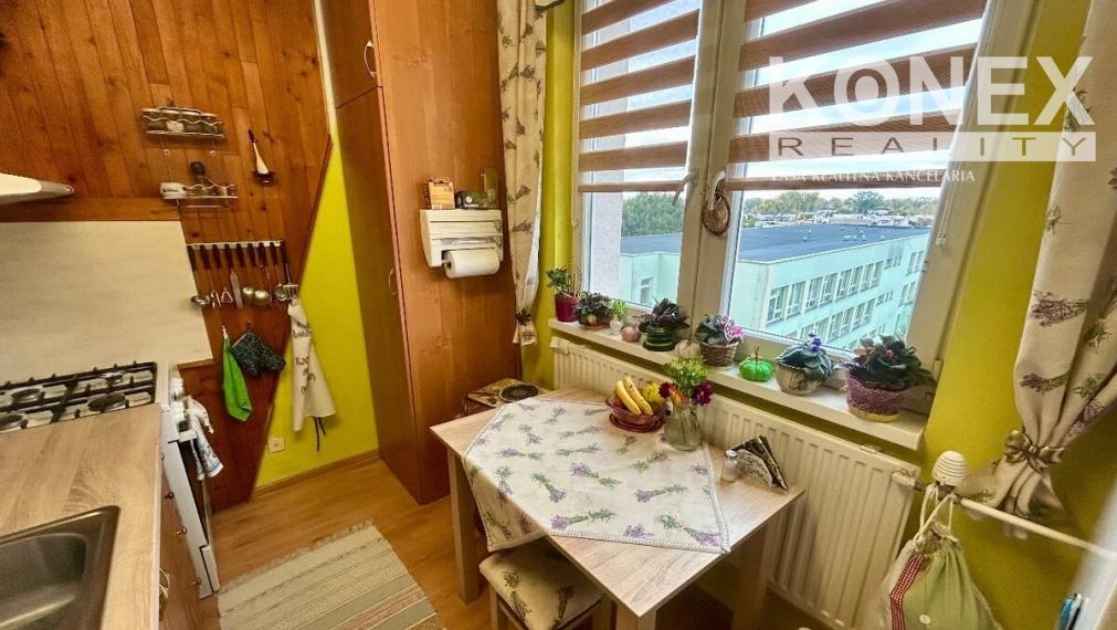 ID-4994 NA PREDAJ 2-izbový byt VEĽKÉ KAPUŠANY - Centrum