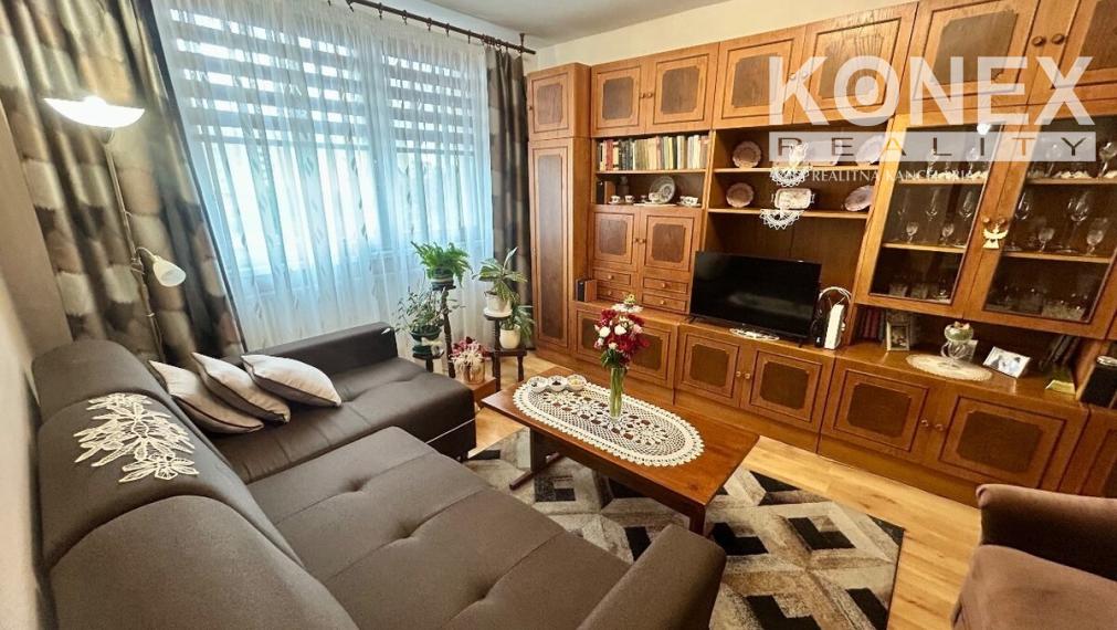 ID-4994 NA PREDAJ 2-izbový byt VEĽKÉ KAPUŠANY - Centrum