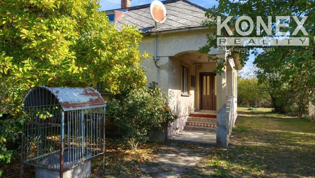 ID-5004 NA PREDAJ Rodinný dom na rekonštrukciu - VYBÚCHANEC