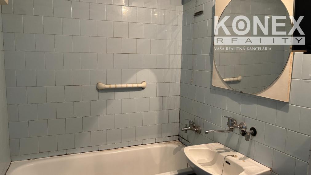ID-5041 NA PREDAJ 3-izbový byt – VEĽKÉ KAPUŠANY