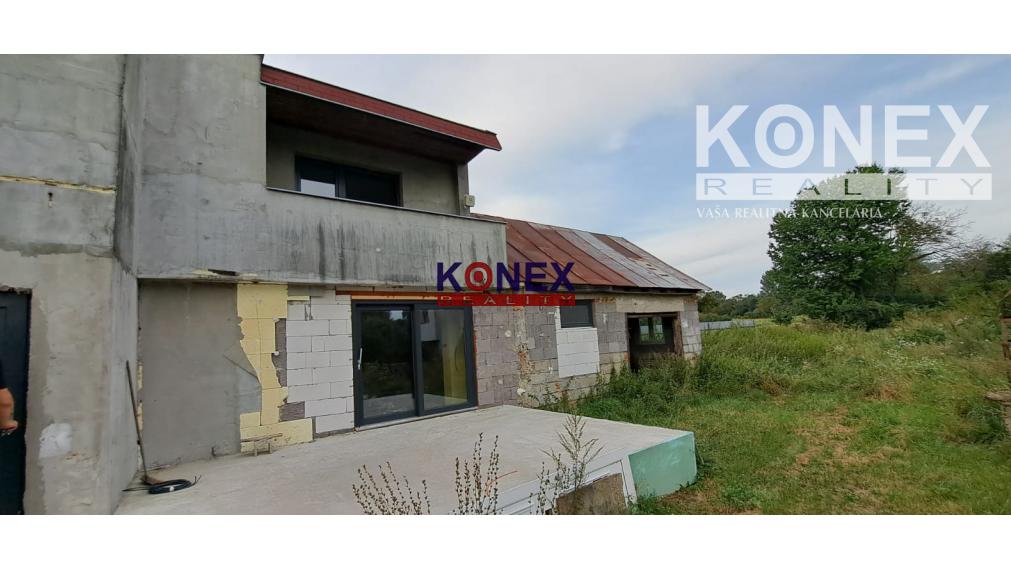 ID-5043 NA PREDAJ Rodinný dom v obci Rakovec nad Ondavou