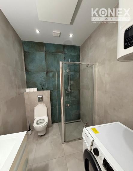 ID-5059 SKVELÁ NOVINKA - Moderný 1,5-izbový byt v centre Michaloviec