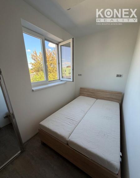 ID-5059 SKVELÁ NOVINKA - Moderný 1,5-izbový byt v centre Michaloviec
