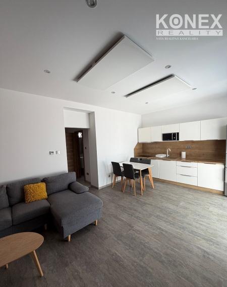ID-5059 SKVELÁ NOVINKA - Moderný 1,5-izbový byt v centre Michaloviec