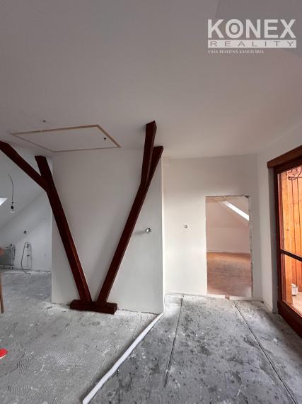ID-5061 EXKLUZÍVNA PONUKA 2,5-izbový byt s loggiou BARDEJOV