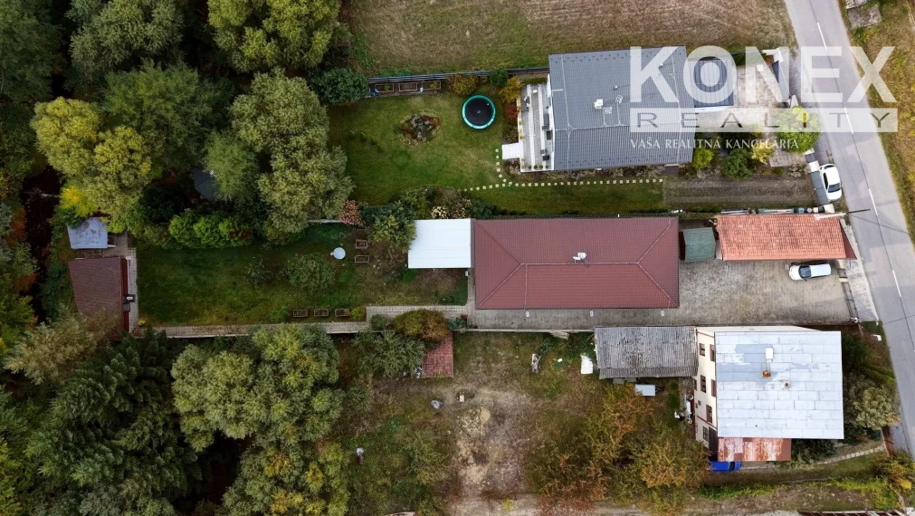 ID-5067 NA PREDAJ Bungalov s krásnym pozemkom - Bukovec pri Košiciach