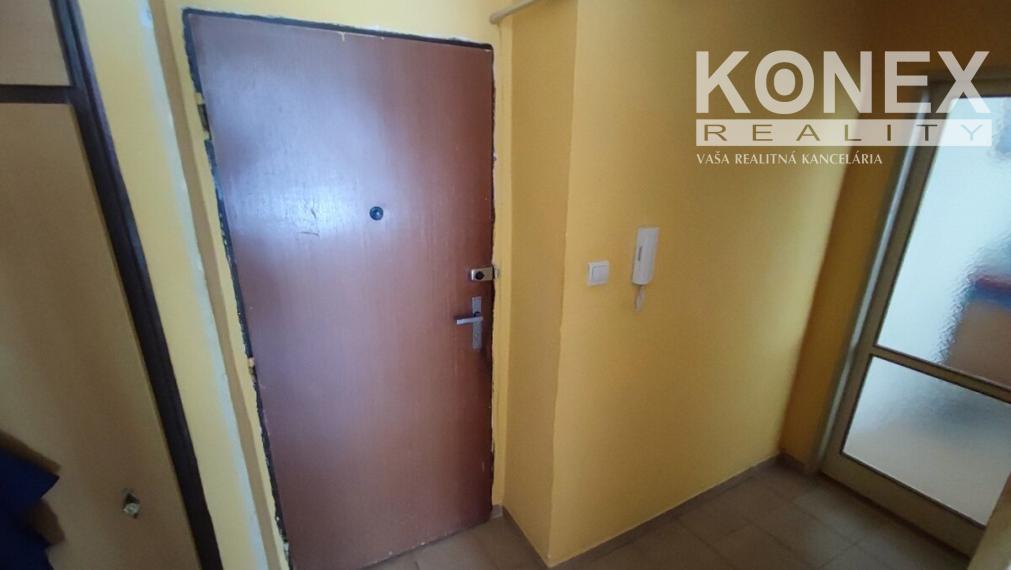ID-5068 NA PREDAJ 1-izbový byt v skvelej lokalite - Veľké Kapušany