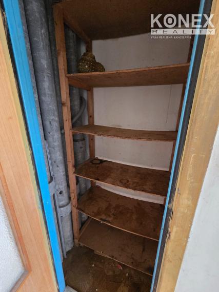 ID-5074 NA PREDAJ 3-izbový byt na rekonštrukciu - HUMENNÉ - Mierova ul.