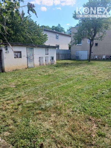 ID-5079 NA PREDAJ Rodinný dom a pozemok na výstavbu domu - HUMENNÉ