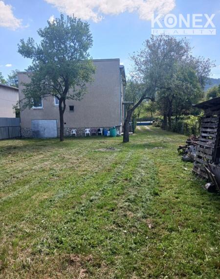 ID-5079 NA PREDAJ Rodinný dom a pozemok na výstavbu domu - HUMENNÉ