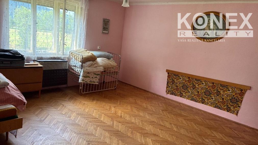 ID-5079 NA PREDAJ Rodinný dom a pozemok na výstavbu domu - HUMENNÉ