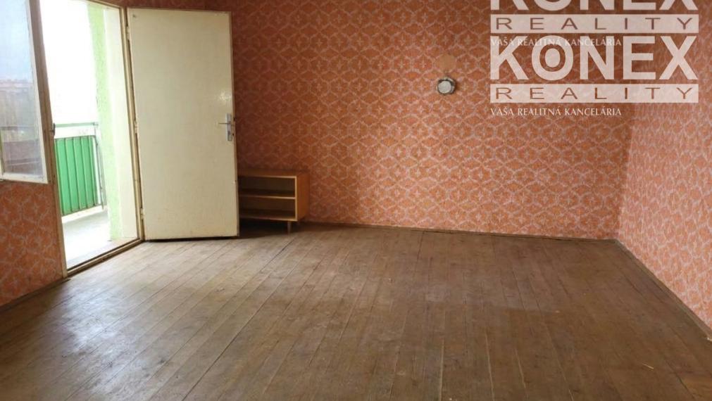 ID-5080 NA PREDAJ Gazdovský rodinný dom - JASENOV