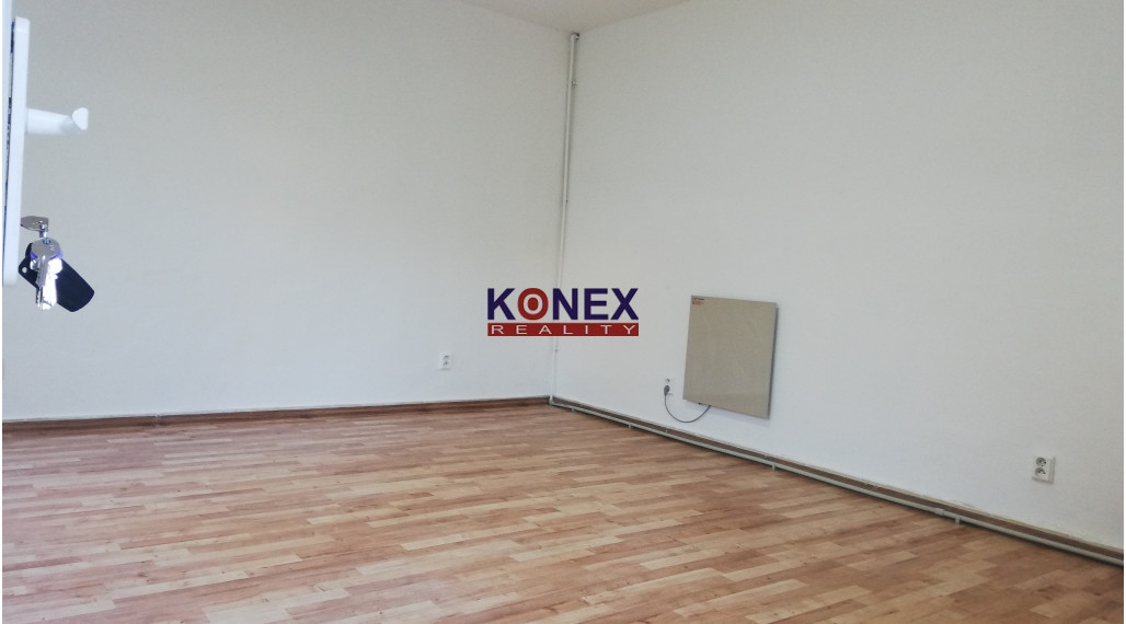 PRENÁJOM! Obchodný priestor 20 m2, ul. Okružná, Michalovce