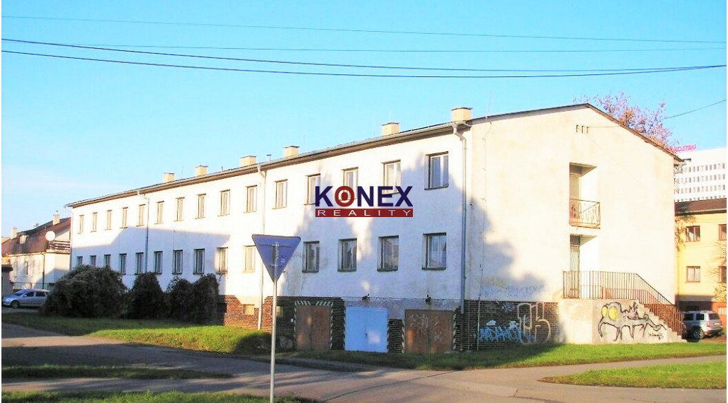 SUPER INVESTIČNÁ PONUKA! Budova - bytový dom v Humennom