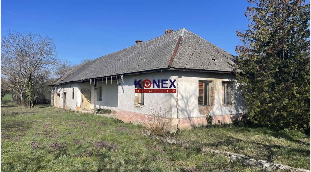 NA PREDAJ! Gazdovský rodinný dom 5km od Sobraniec