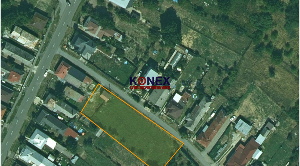 Pozemok pre viaceré RD v obci Malčice