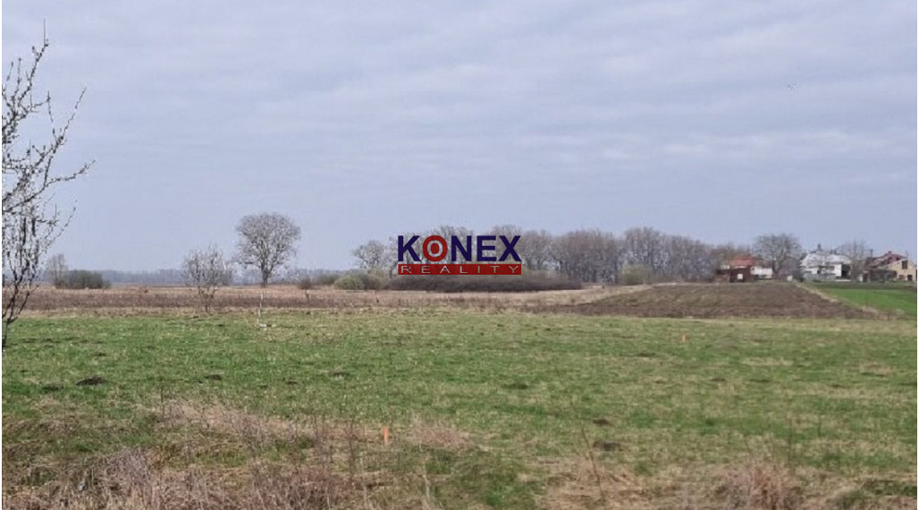 NA SPLÁTKY - Pozemok pre RD v obci Malčice