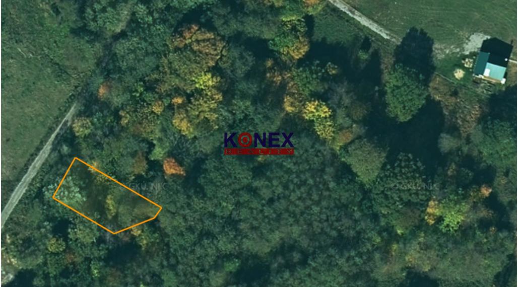 Pozemok - Trvalý trávny porast pri obci Zlatá Baňa