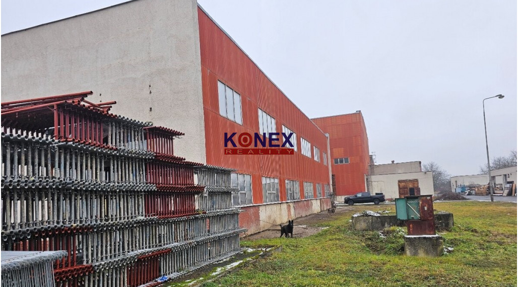 NA PREDAJ priemyselná hala v obci Hencovce, okres Vranov nad Topľou