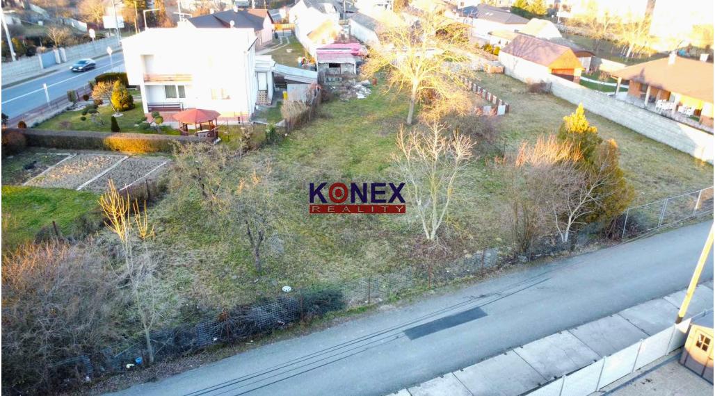 NOVINKA Krásny rovinatý pozemok v obci Sačurov