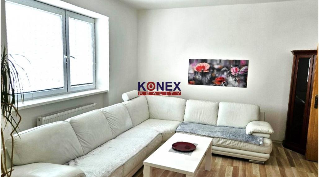 NA PREDAJ: 3-izbový byt v centre Michaloviec – Námestie osloboditeľov