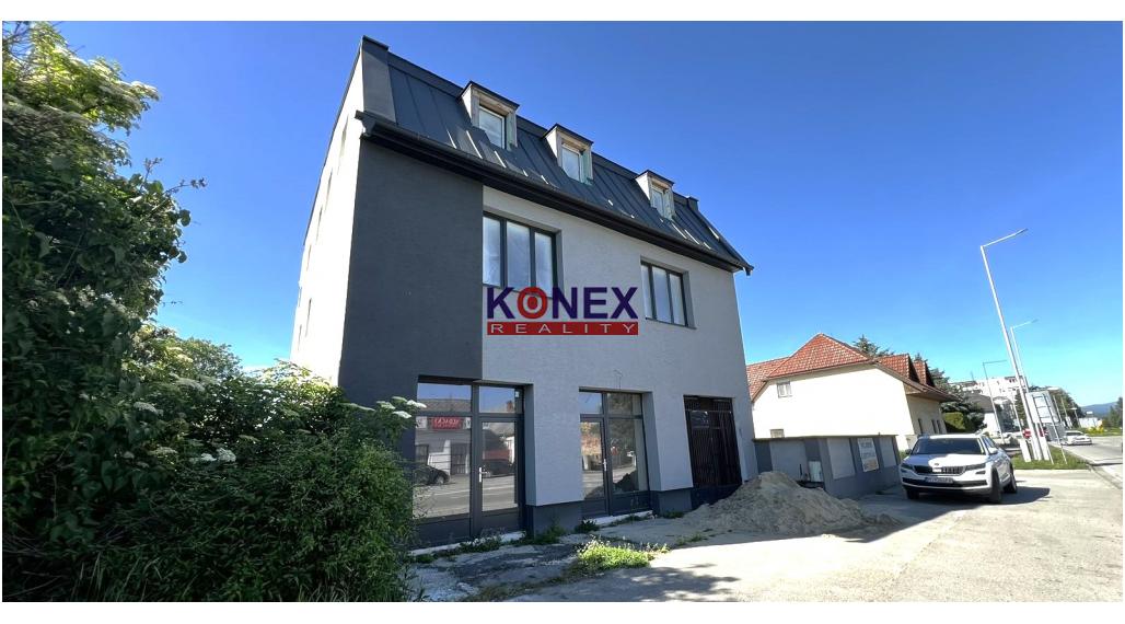 NA PREDAJ! Obchodné priestory v skvelej lokalite Michaloviec