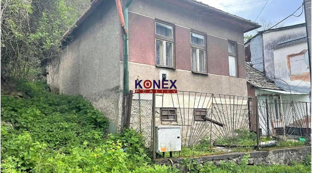 Rodinný dom v obci Plešivec, okres Rožňava