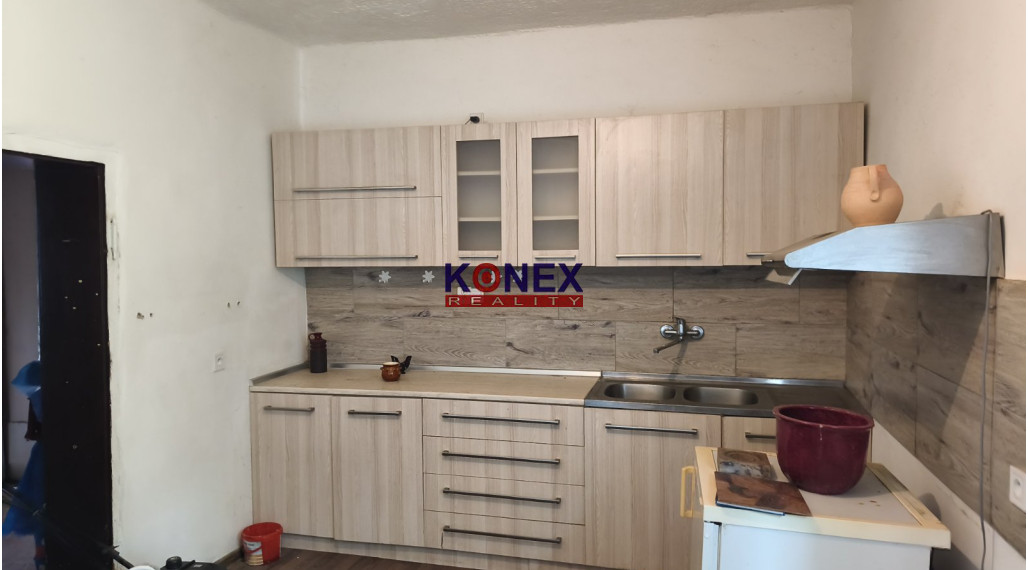 RODINNÝ DOM na rekonštrukciu v meste SOBRANCE