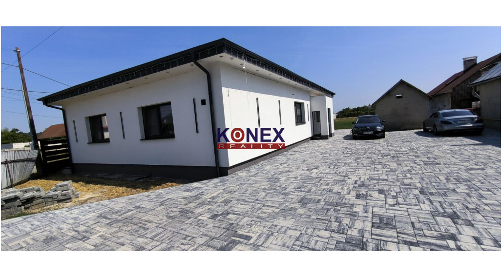 Rodinný dom po komplet rekonštrukcii v obci HRAŇ