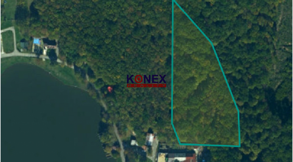 NA PREDAJ Rozľahlý POZEMOK – Vinné Jazero