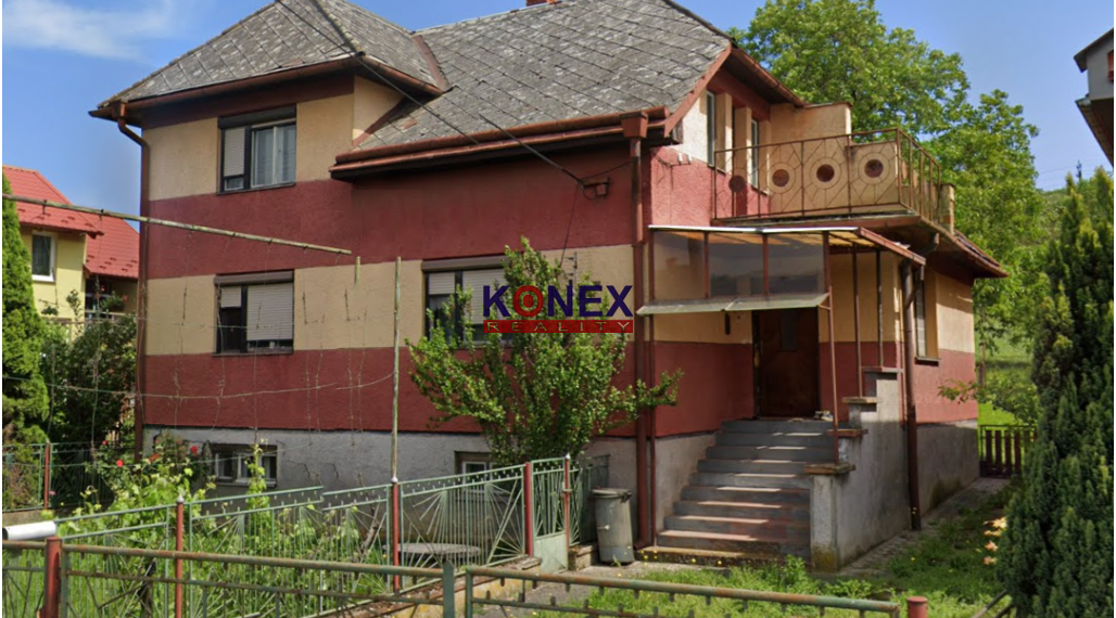Rodinný dom na predaj – VRANOV NAD TOPĽOU
