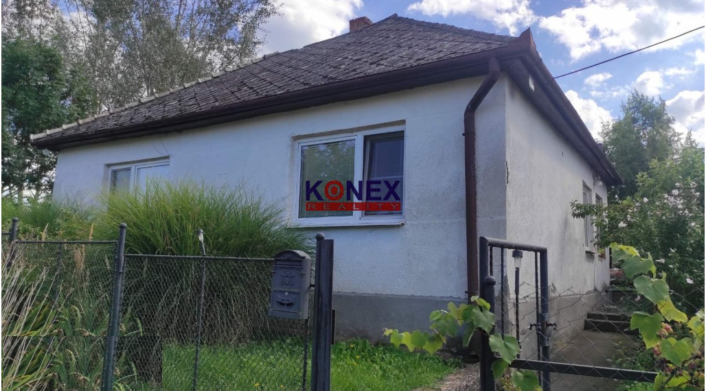 NA PREDAJ! Dom s rozľahlým pozemkom - Veľaty
