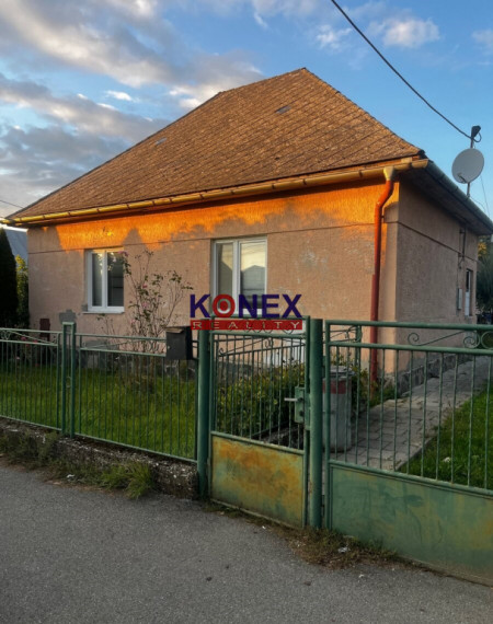 Pekný rodinný dom k nasťahovaniu VEĽKÉ KAPUŠANY