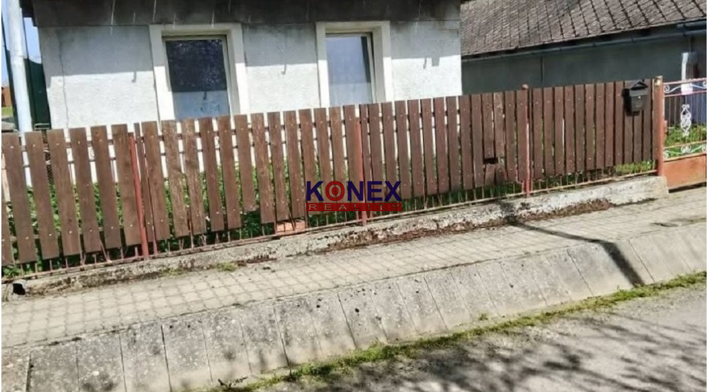 RODINNÝ DOM na rekonštrukciu – PTRUKŠA