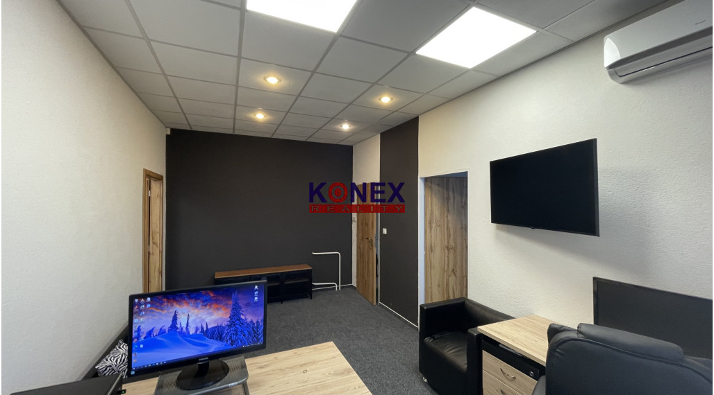 Na prenájom obchodný priestor v centre Michaloviec