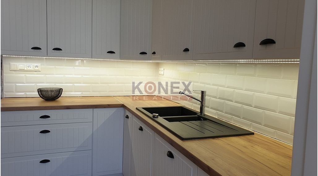 PEKNÝ 4-izbový byt Medzilaborce NA PREDAJ