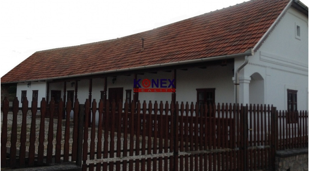 Na predaj gazdovský rodinný dom v obci Bežovce