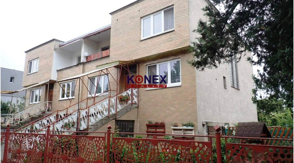 Poschodový rodinný dom - Čierna nad Tisou